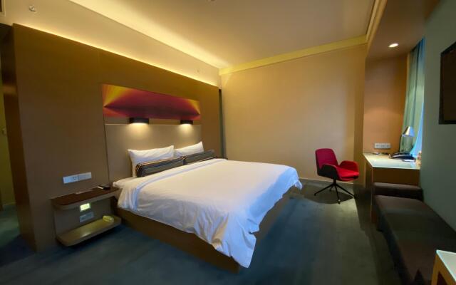 Aloft Zhengzhou Zhengdong New District