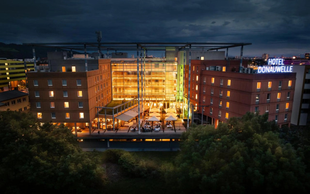 Trans World Hotel Donauwelle