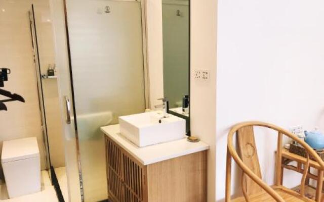 Fullmoon Hostel