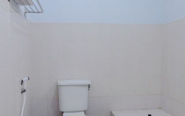 Hotel O Arjosari Near Plaza Araya Formerly Hotel Nugraha