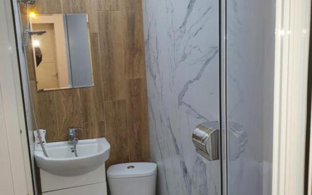 THE CENTER Apartments Comfort 3