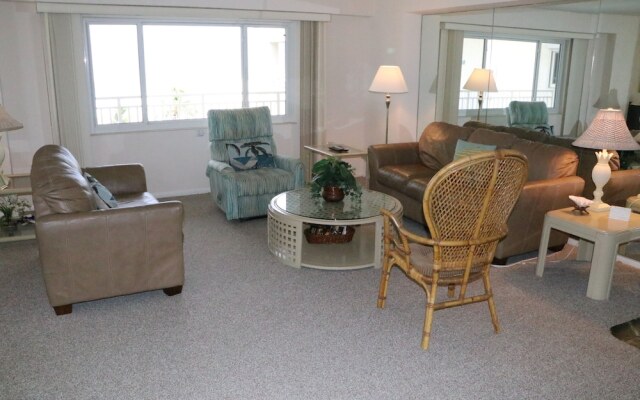 Jamaica Royale 703 - 2 Br Condo