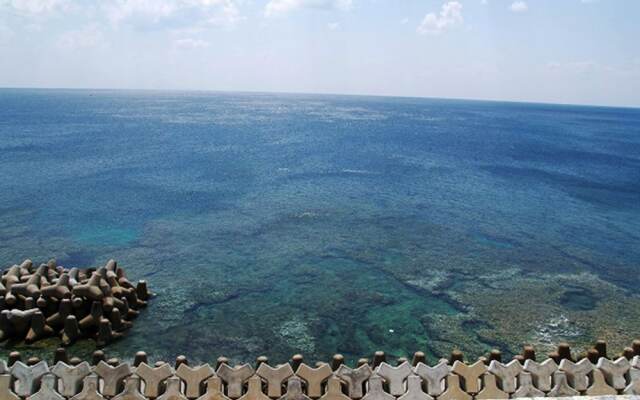 Lagoon Palace