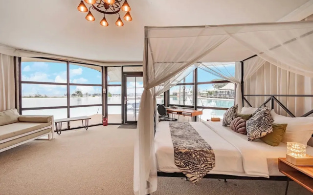 Kiki Beach Resort, Batam