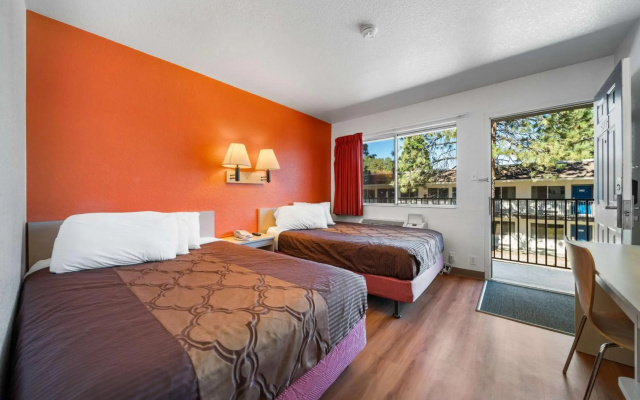 Motel 6 Big Bear Lake, CA