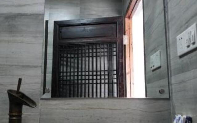 Deqing Qianxi Nianba Youth Hostel