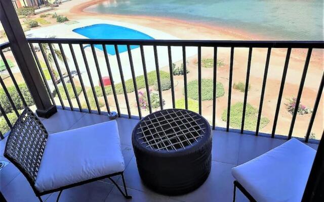 Tawila - Lovely 2-bedroom unit with shared pool