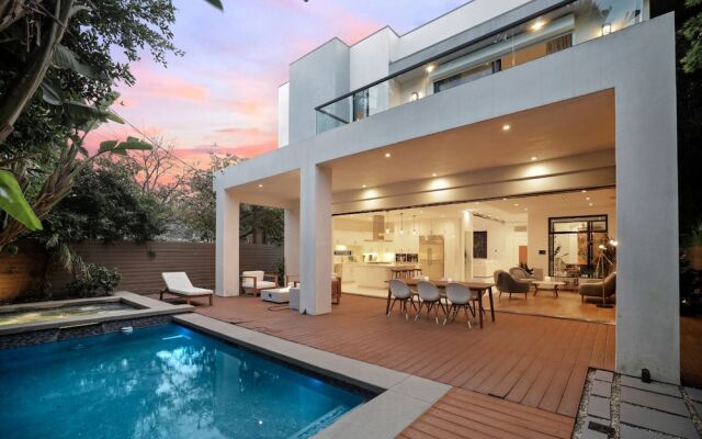 Crescent Heights