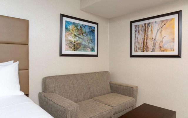 Doubletree by Hilton Pleasant Prairie Kenosha