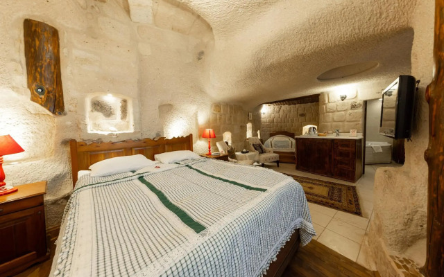 Cappadocia Cave Suites Adult Only +12