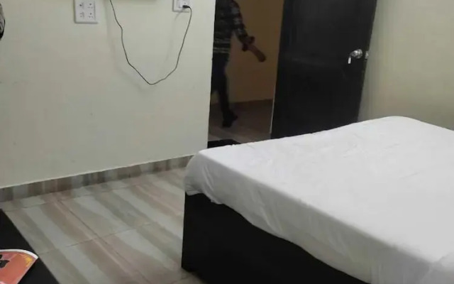Wave Guest House