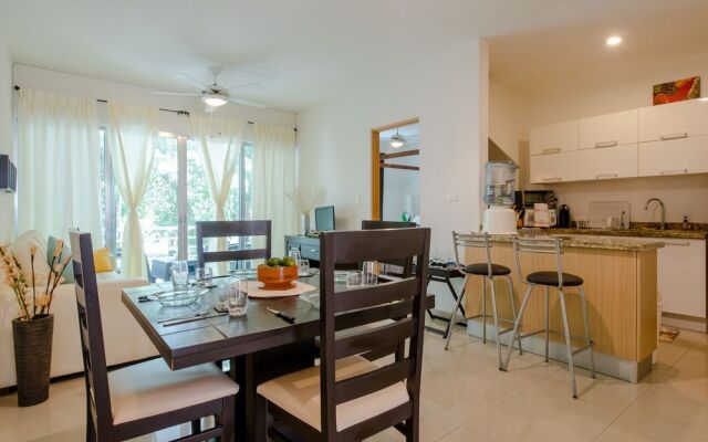 Rioja Playacar by ChezPlaya