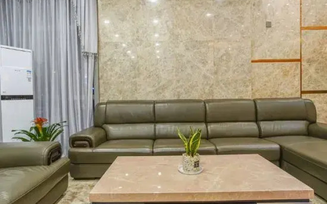 Longqiao Hotel (Yichang Yiting Three Gorges Airport)