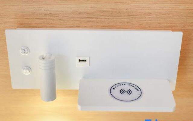 Qiuduo Hotel (Beijing Wangfujing Nanluoguxiang Branch)