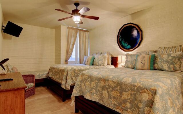 Channelview 205