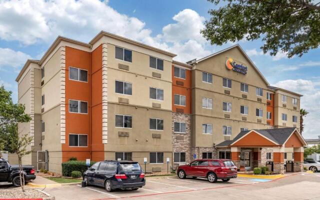 Comfort Inn & Suites Austin North Loop