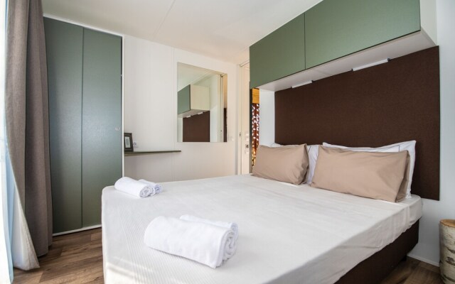 Superior Mobile Homes in Camping Kazela