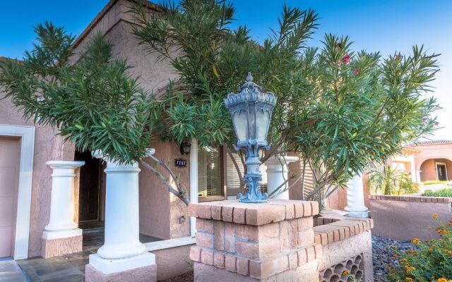 Scottsdale Luxury Home (2BR)