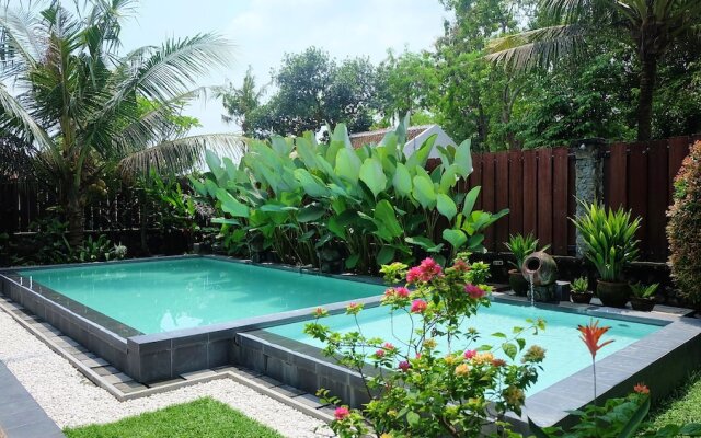 Villa Prambanan Jogja with Private Swimming Pool by Simply Homy