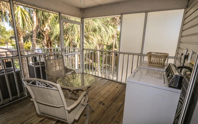 154 Connecticut Villa B