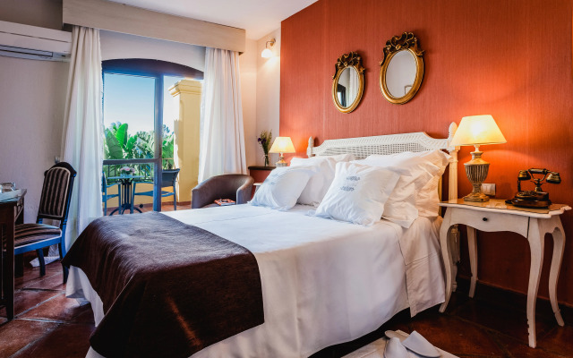 B bou Hotel La Viñuela & Spa