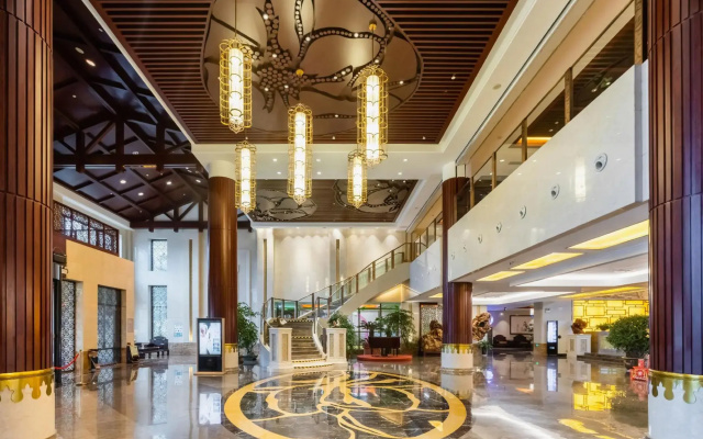 Grand Barony Hotel