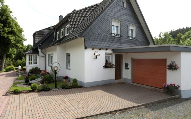 Luxury Apartment in Kustelberg Sauerland near Ski Area