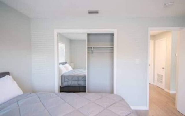 5144 Duplex in Oakland Park