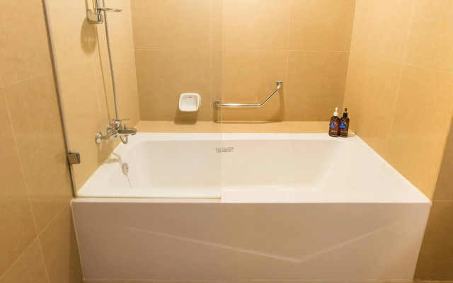 Lohas Residences Sukhumvit