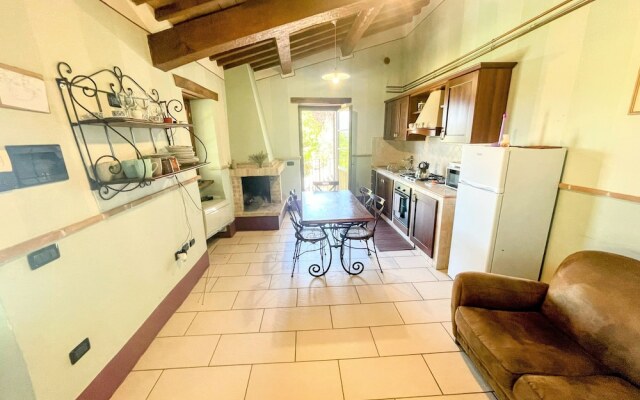 "apt 2 in Spoleto - Stunning Grounds. Panoramic Views all Around You! Sleeps 4"