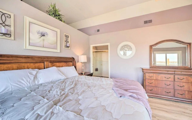 Afton Waterfront Retreat w/ Spacious Deck!