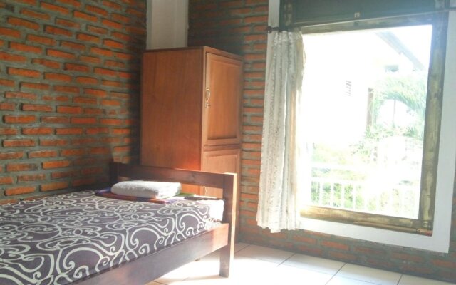 Canggu Fun Beach Surf Hostel