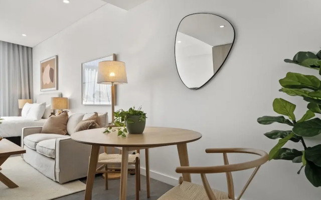 Bright & Cosy Studio in Prime Fremantle Location