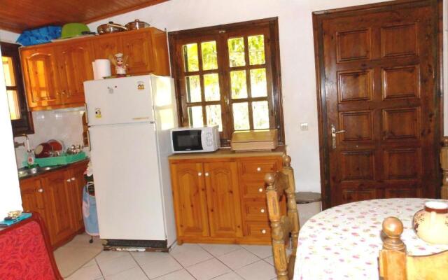 Lamda's House Agii Deka Corfu