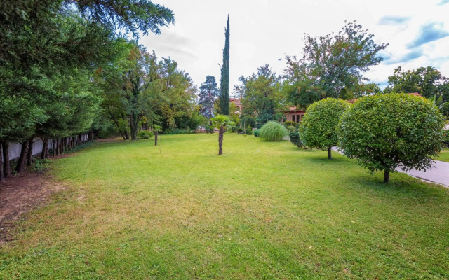 Villa Sintica