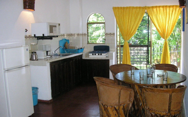 Suites Plaza del Rio - Family Hotel Malecon Centro