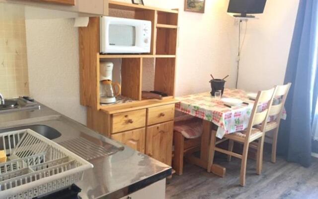 Appartement Risoul, 1 pièce, 4 personnes - FR-1-330-512