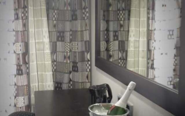 Black Mountain Leisure & Conference Hotel