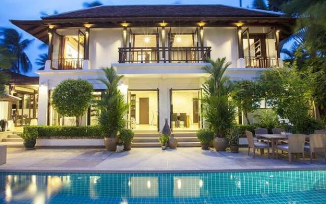 Villa Maeve