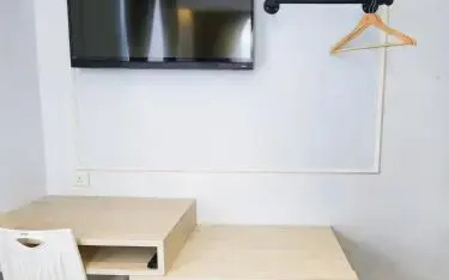 Mac Hotel By Sky Hive