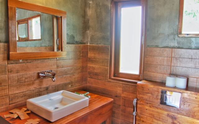 Demoso Lodge - Hostel
