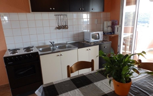 Apartment Davorka - with sea view: A1 Kampor, Island Rab