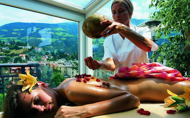 Hotel KRONE - eat, drink, stay