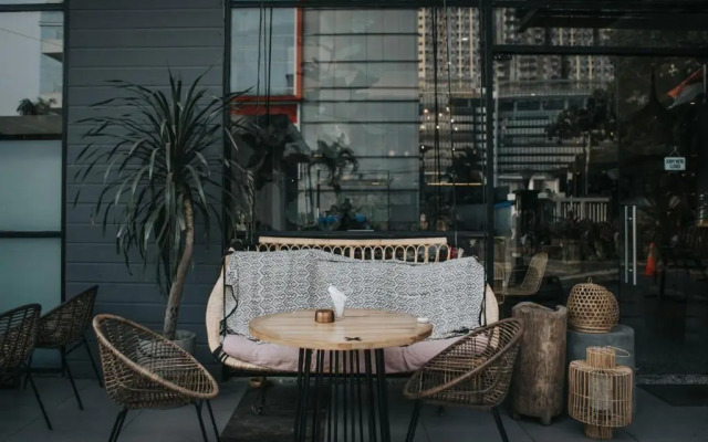 The Reiz Suites, Artotel Curated