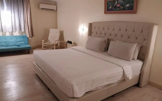OYO 94362 Hotel Kebayoran