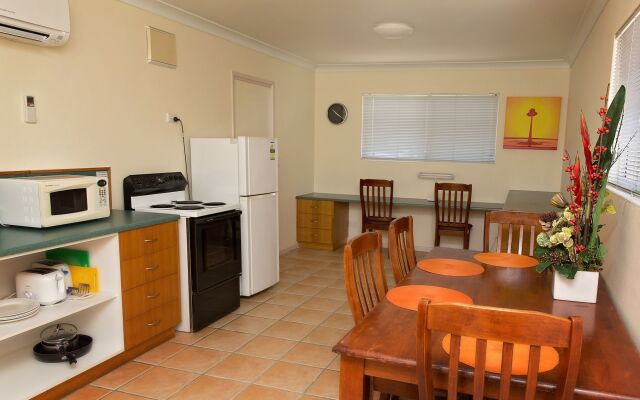 White Lace Motor Inn