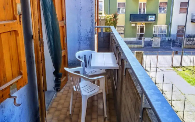 Apartment 200m From the sea