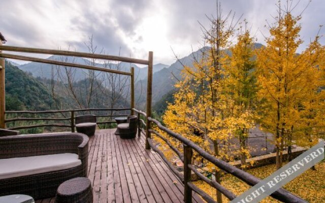 One Mountain Nine Houses