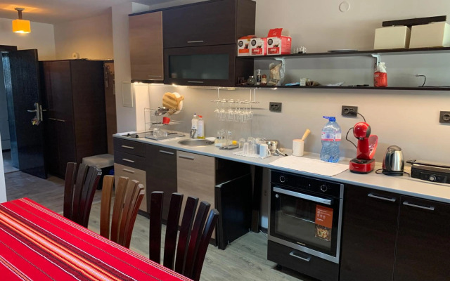 Apartments in Alexander complex