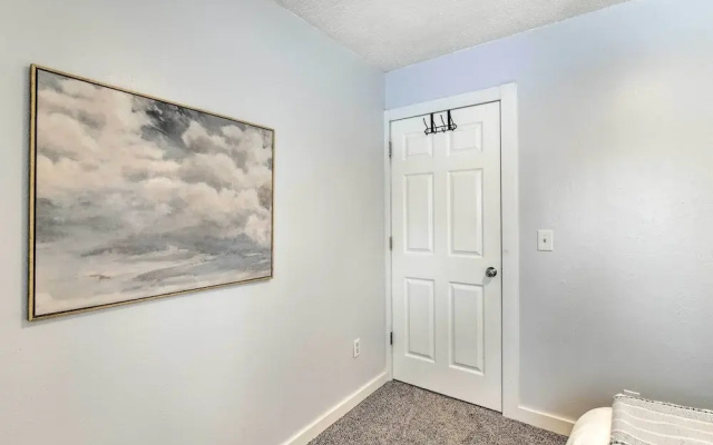 Anchorage Home, Minutes From Downtown!